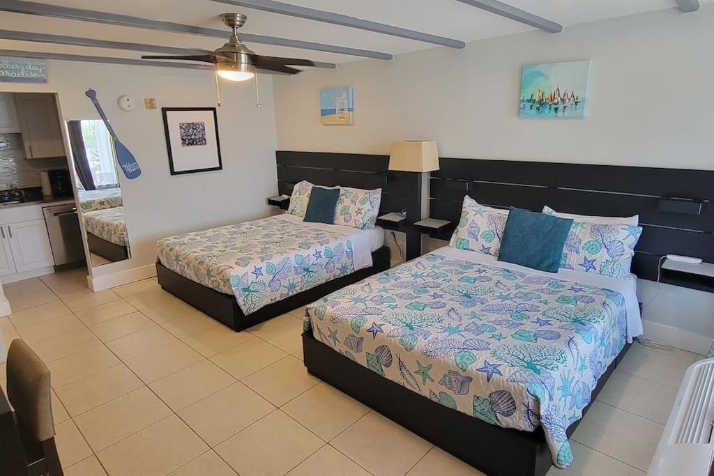 River Delight,Studio109, Beach & Pool Steps Away + Wifi Раскин Экстерьер фото